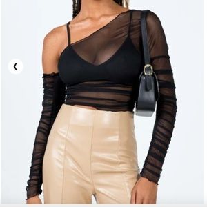 LAYLA LONG SLEEVE TOP BLACK - NWT